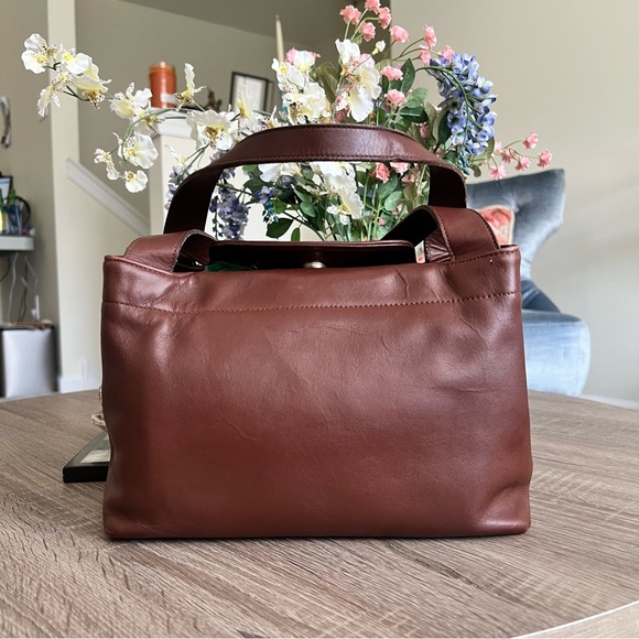 Coach Handbags - Vintage Coach Terrace Bag 4117 in Cocoa